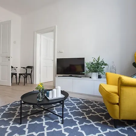 Montevideo Apartment Zagabria Esterno foto